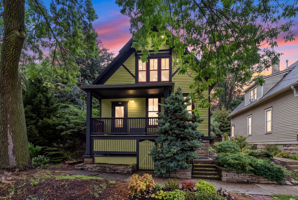134 E Vine St, Milwaukee