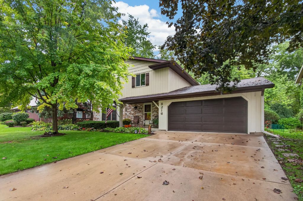 8216 48th Ave, Kenosha