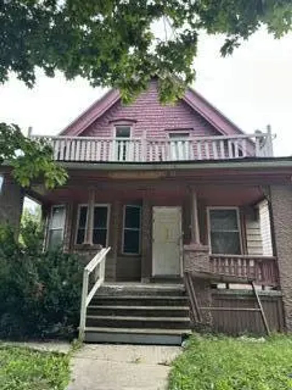 3940 N 19th Pl, Milwaukee