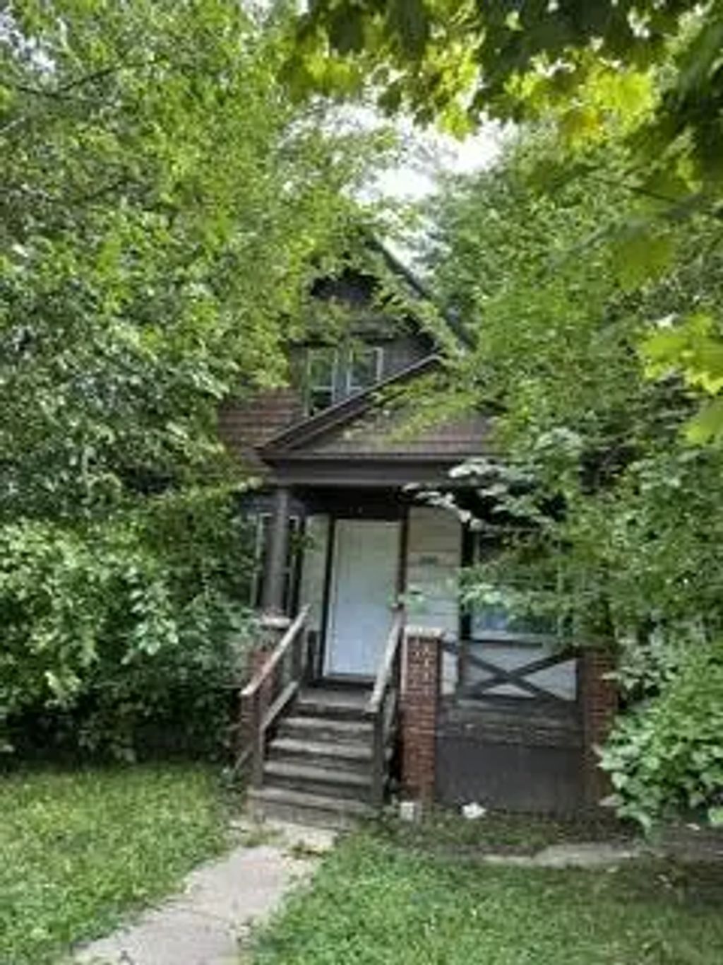 3435 N 9th St, Milwaukee