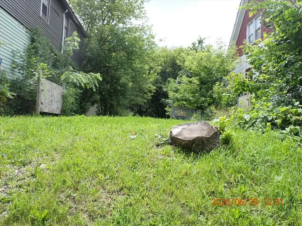 243 E Burleigh St, Milwaukee