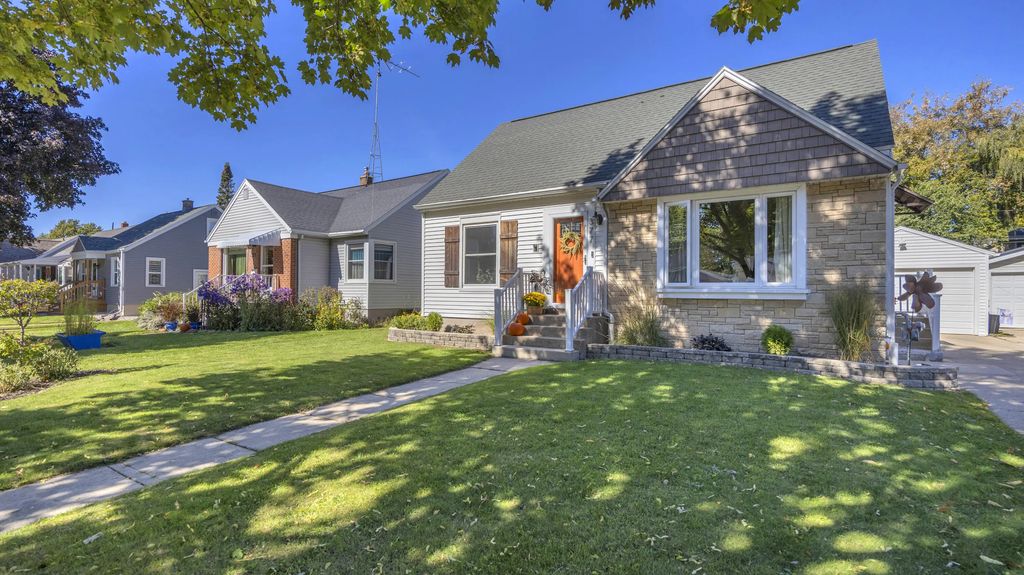 377 E 10th St, Fond Du Lac
