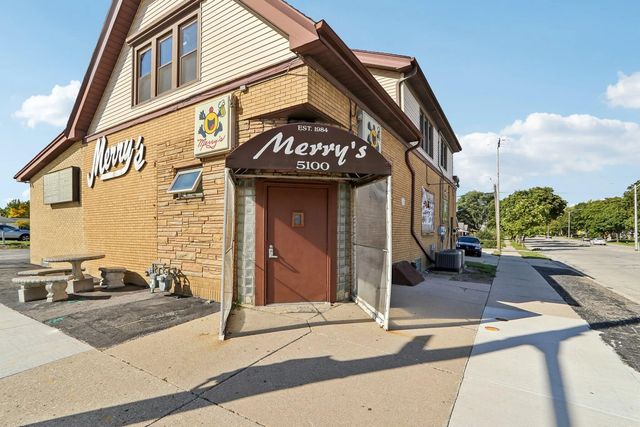 5100 W Howard Ave, Milwaukee