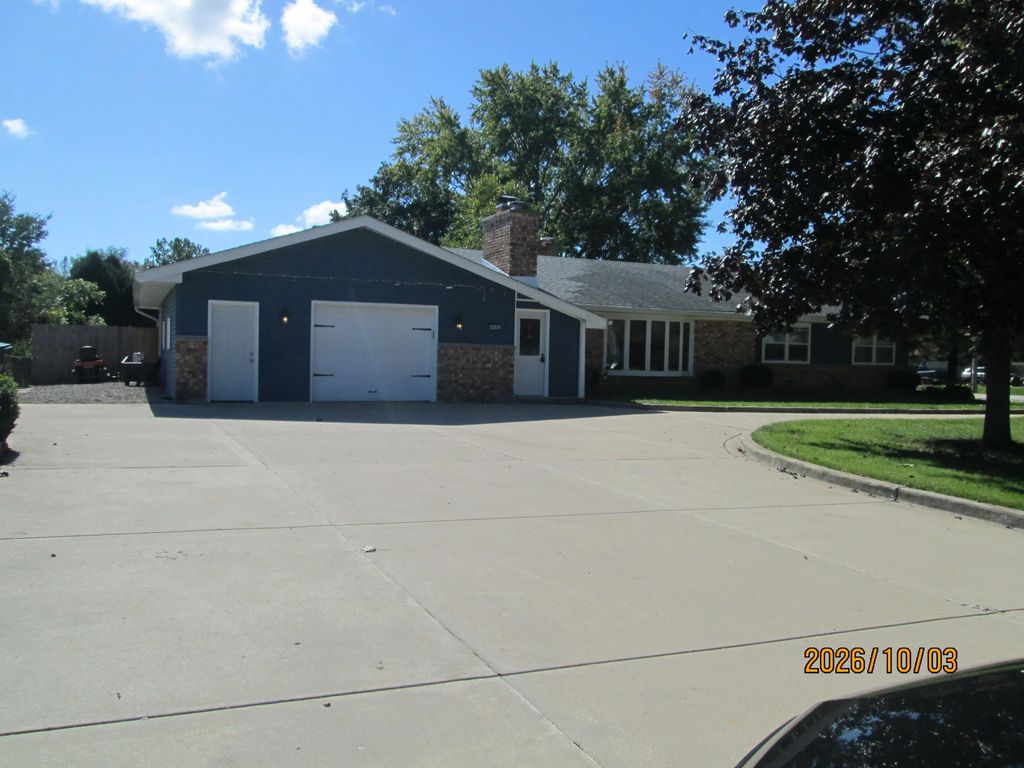 8235 Old Spring St, Mount Pleasant