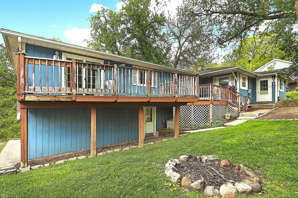 621 Wilmot Ave, Twin Lakes