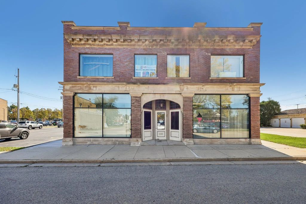 1111 55th St 2, Kenosha