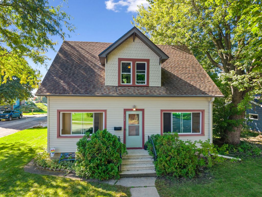 524 Marshall St S, Caledonia