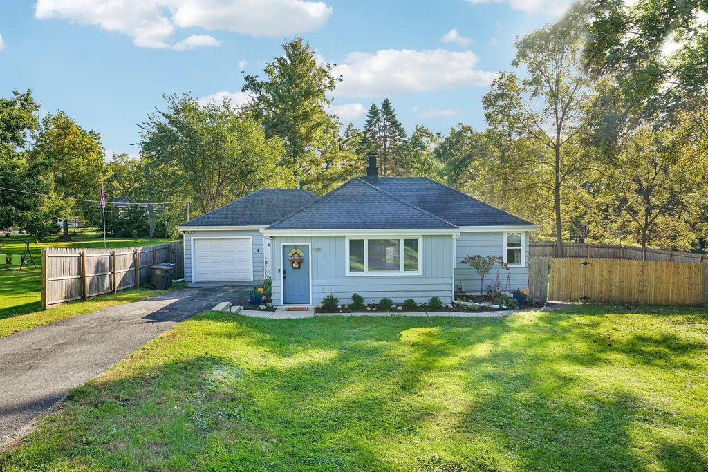 N3236 Vine Rd, Geneva