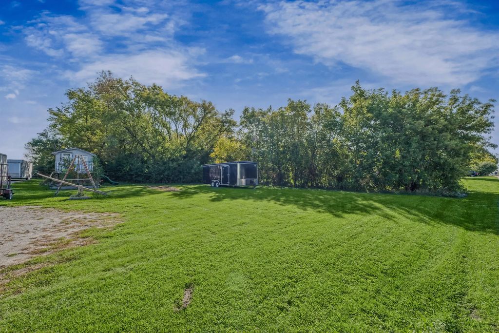 7750 S 13th St, Oak Creek