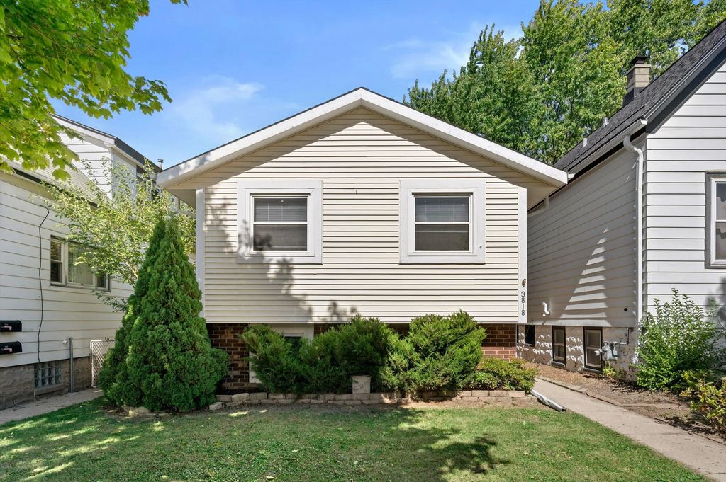 3818 E Underwood Ave, Cudahy