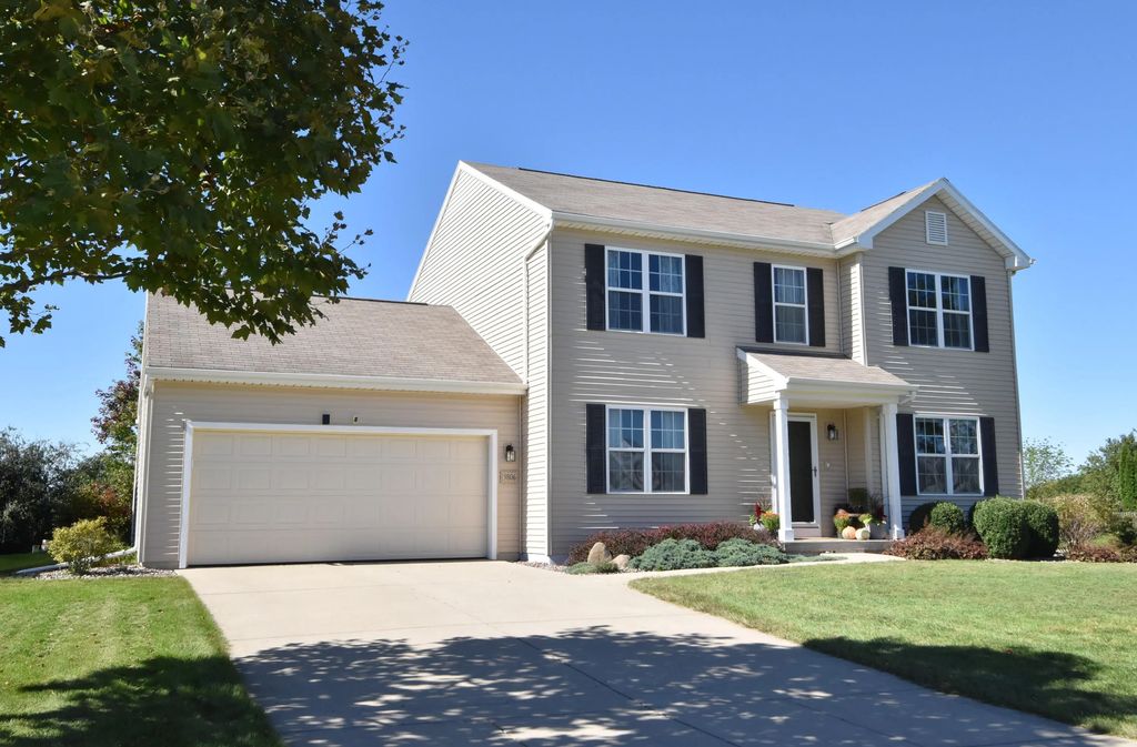 3806 Blossom Dr, Mount Pleasant