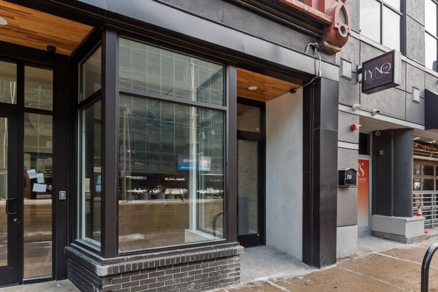 532 N Water St, Milwaukee