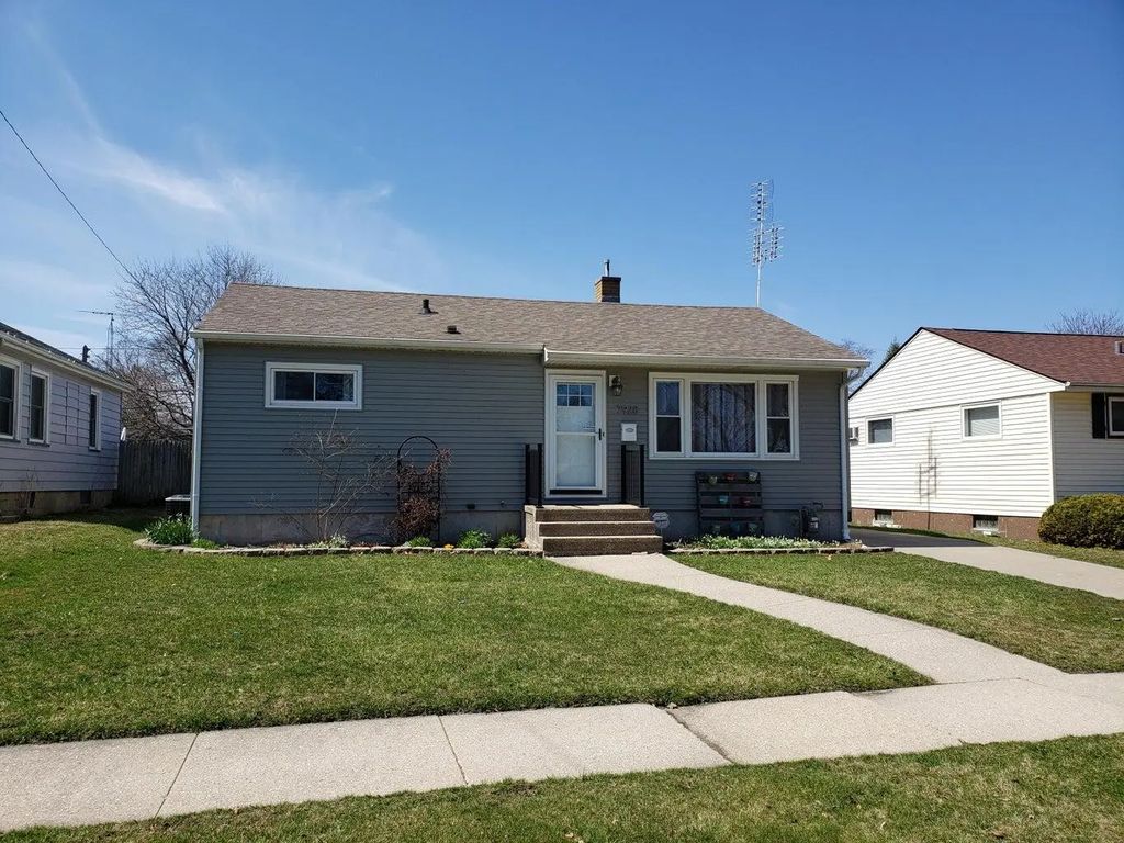 7928 42nd Ave, Kenosha