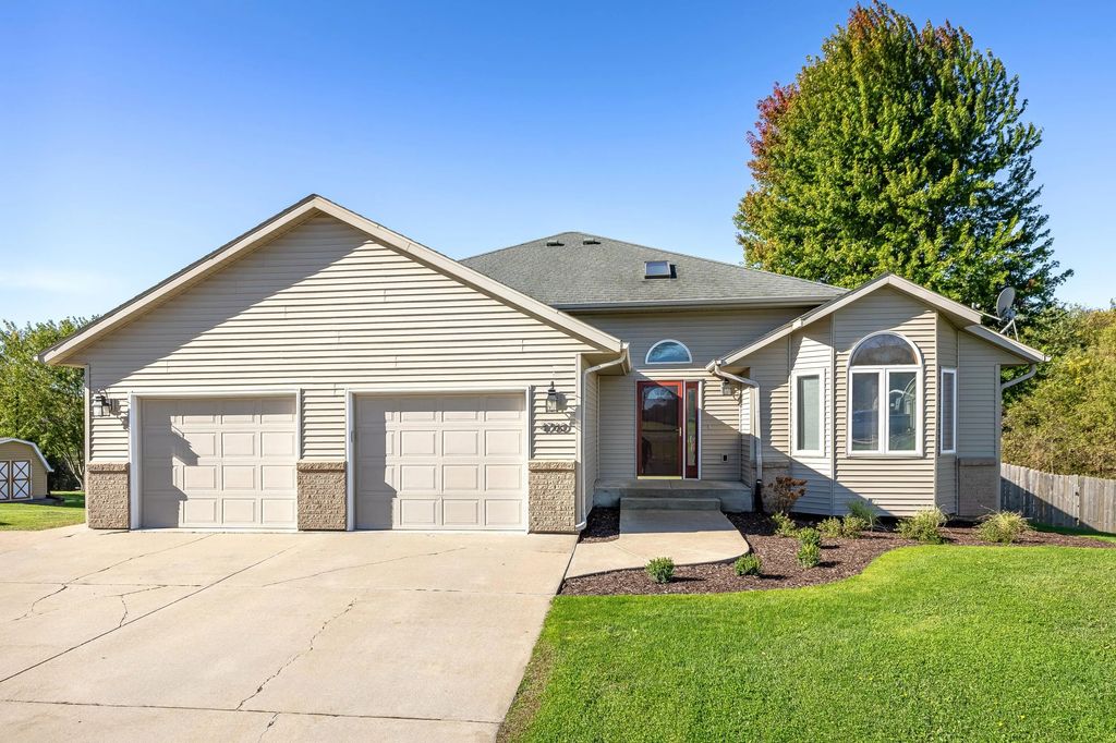 4760 N Roesler Pl, Shelby