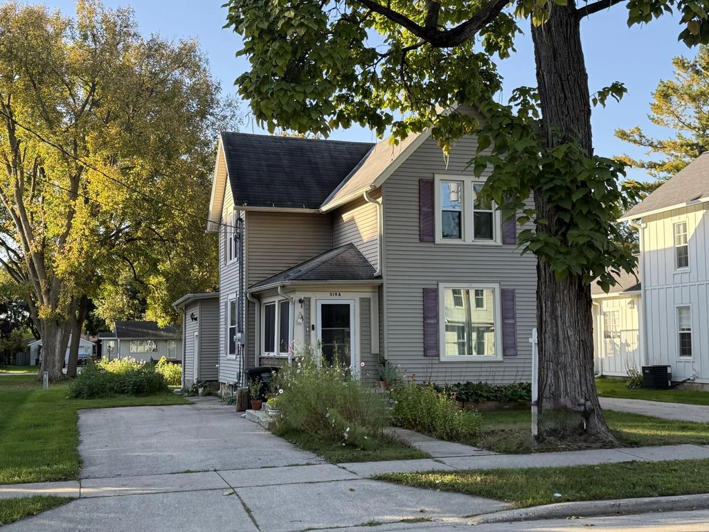 319 E Main St A&b, Eagle