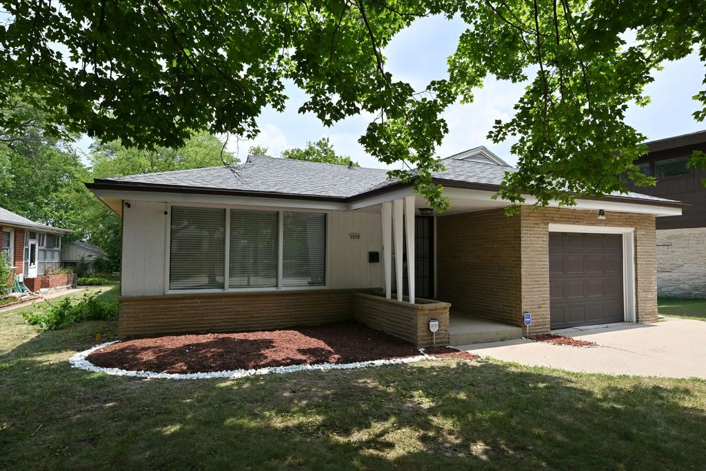 3950 N 58th St, Milwaukee