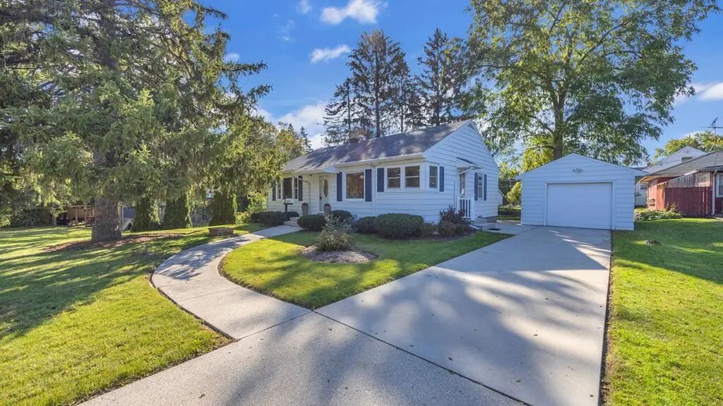 2517 Erie Ave, Sheboygan