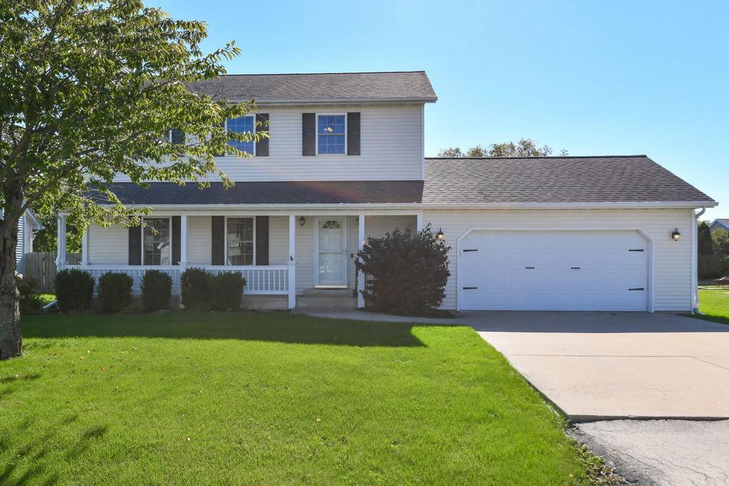 2819 Frontier Dr, Caledonia