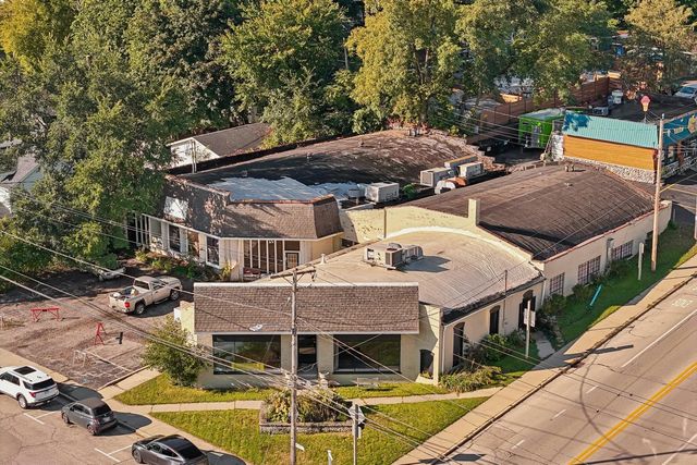 17 W Geneva St, Williams Bay