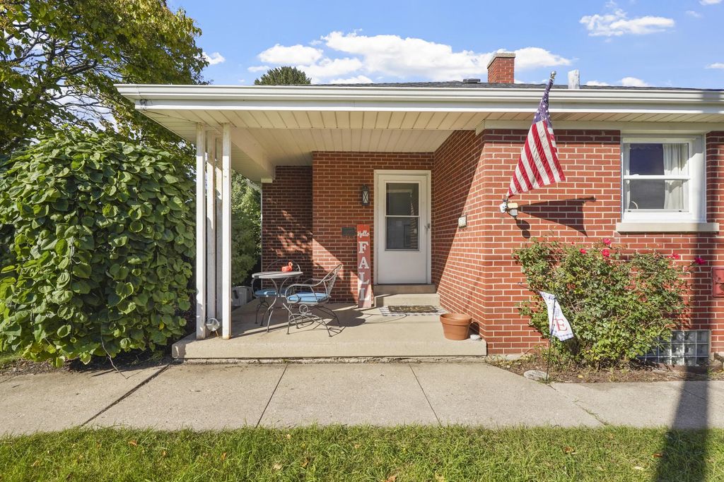 3735 14th Ave, Kenosha
