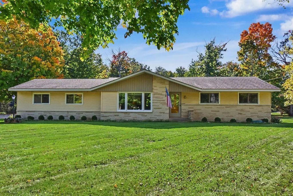 33733 Academy Rd, Rochester