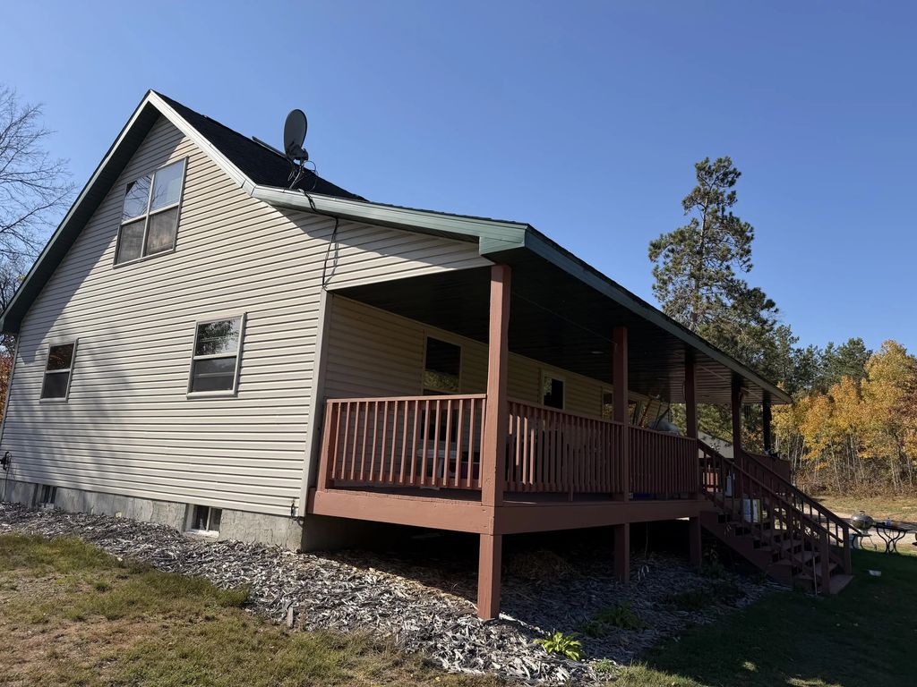 8587 N Johnson Falls Rd, Stephenson