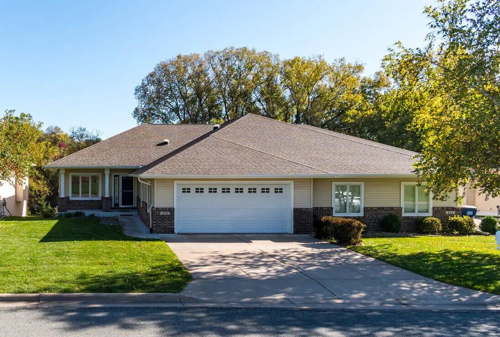 424 French Rd, Onalaska