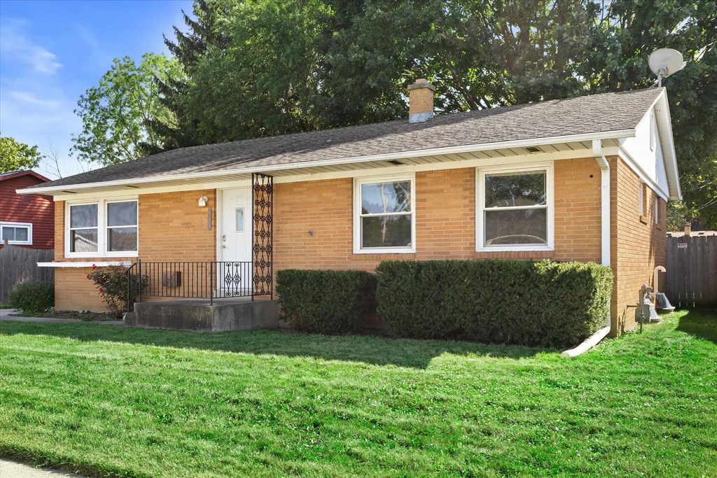 2709 Pinehurst Ave, Racine