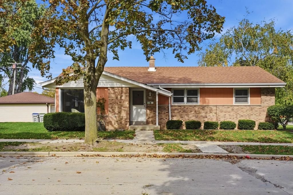 7708 W Tripoli Ave, Milwaukee