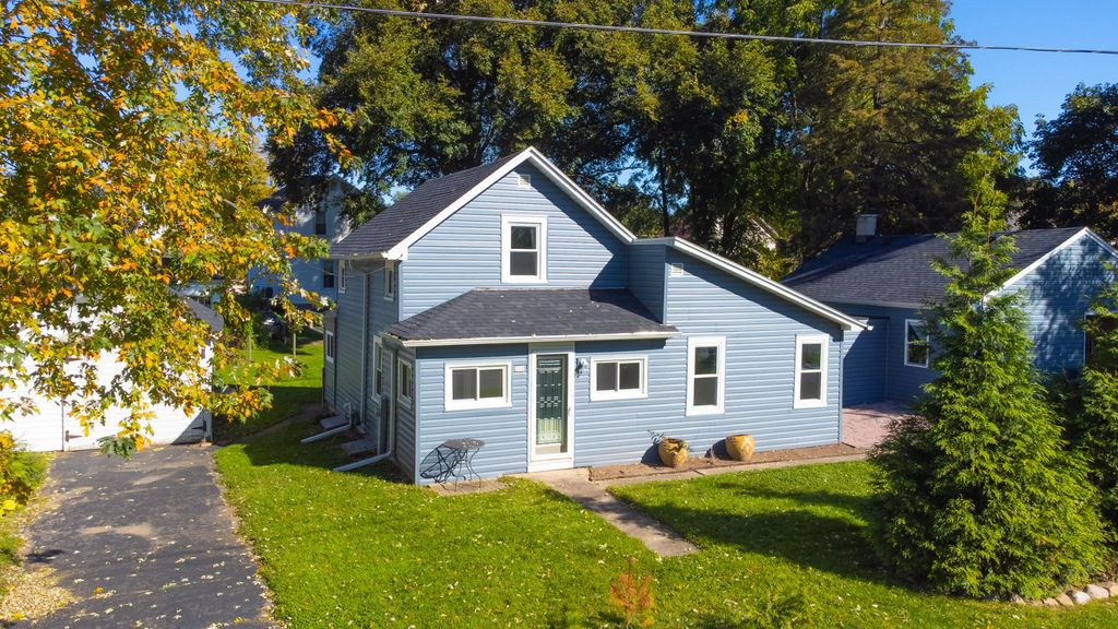 200 E Eagle St, Eagle