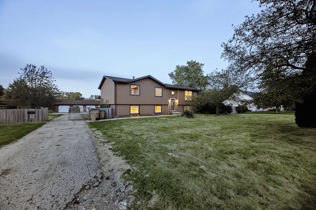 3400 116th St, Pleasant Prairie
