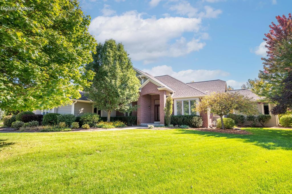 W289n3648 Huntsman Ct, Delafield