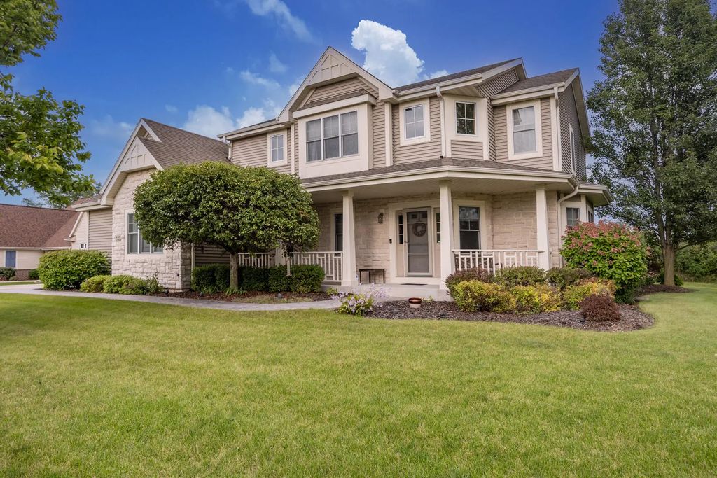 W192n5800 Spencers Pass, Menomonee Falls
