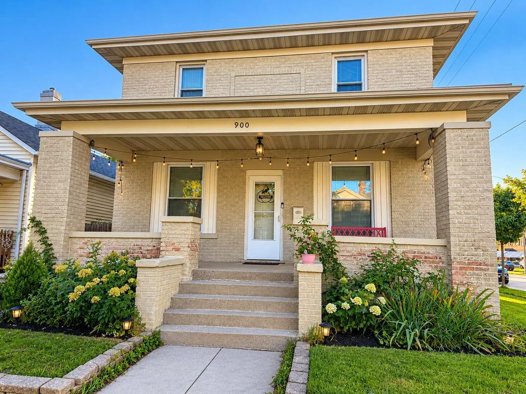 900 Grand Ave, Racine