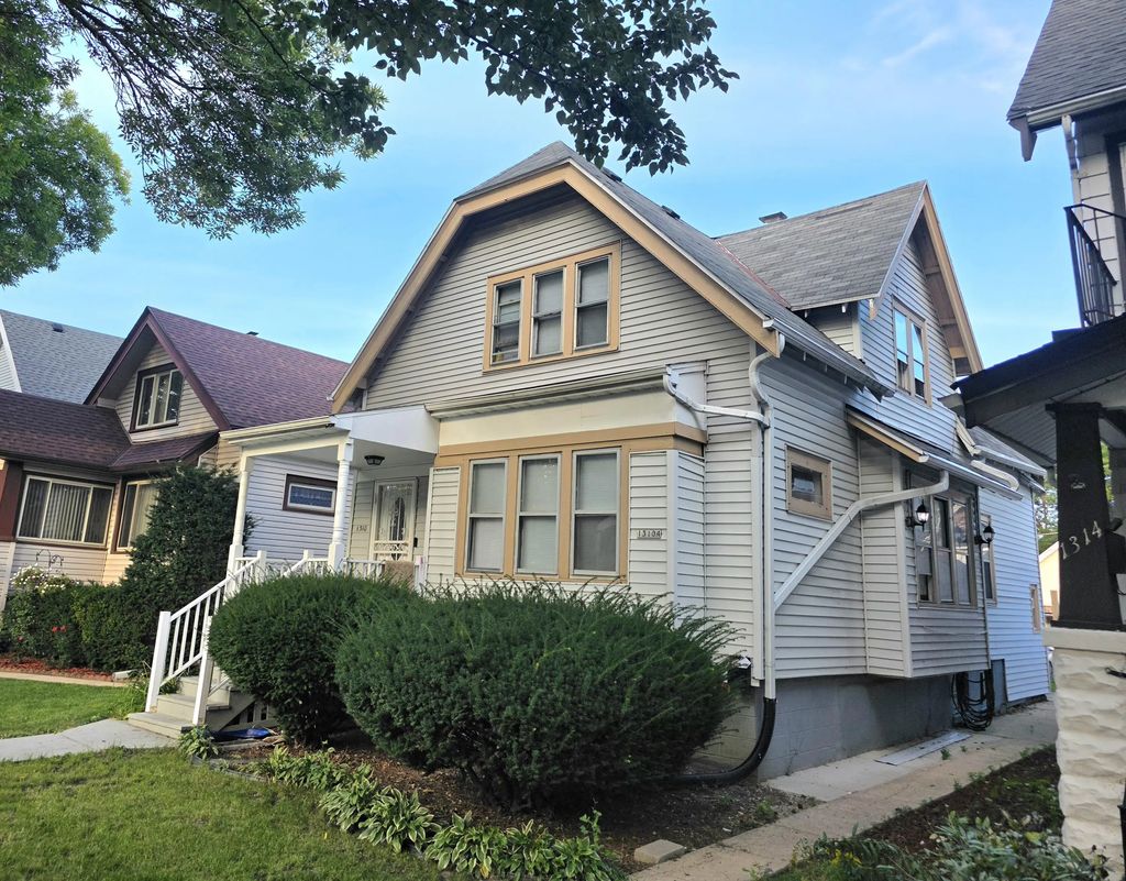 1310 S 37th St, Milwaukee