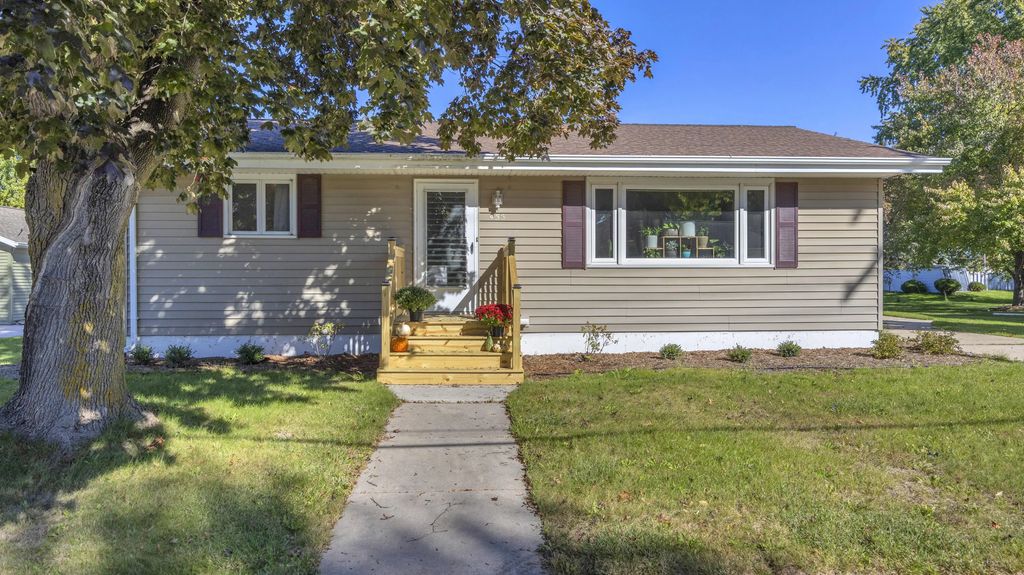 455 E Scott St, Fond Du Lac