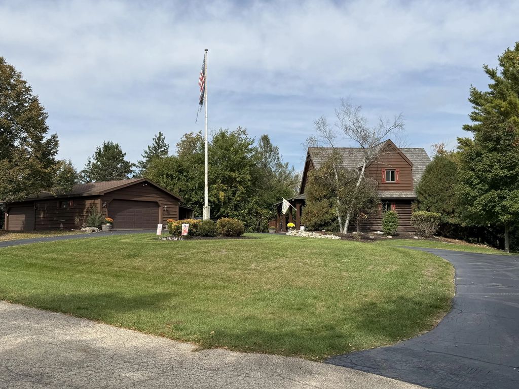 30526 101st St, Salem Lakes