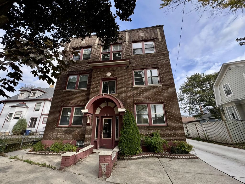 1515 Taylor Ave #2, Racine
