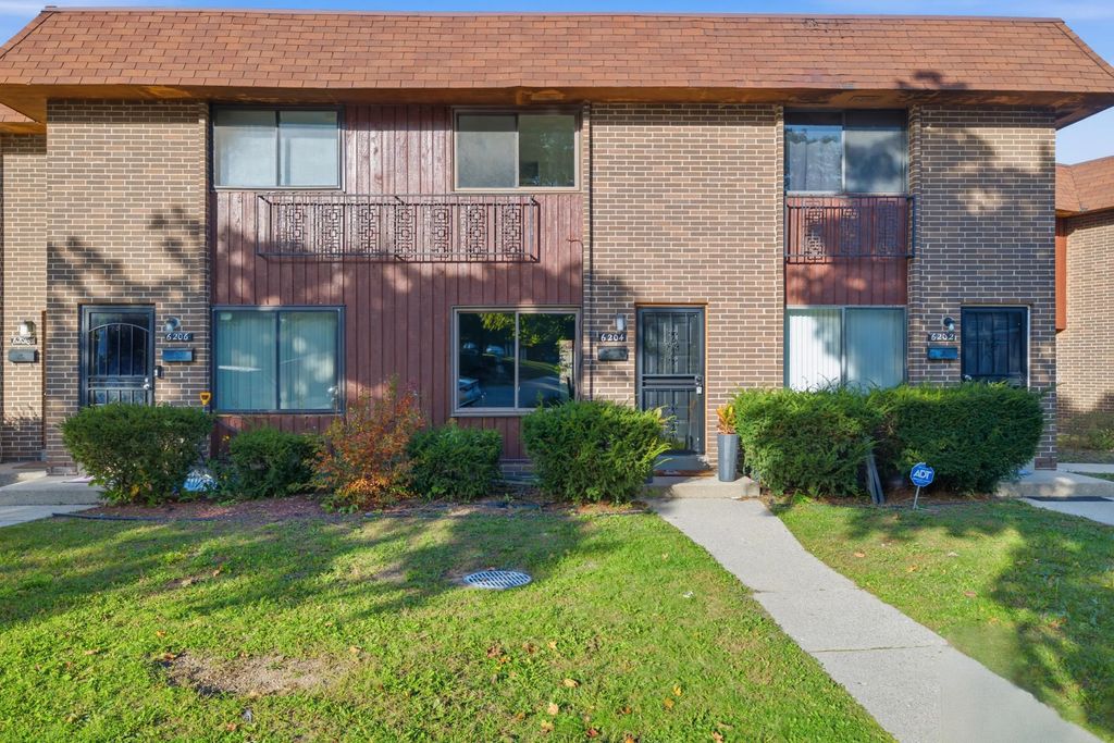 6204 W Port Ave, Milwaukee