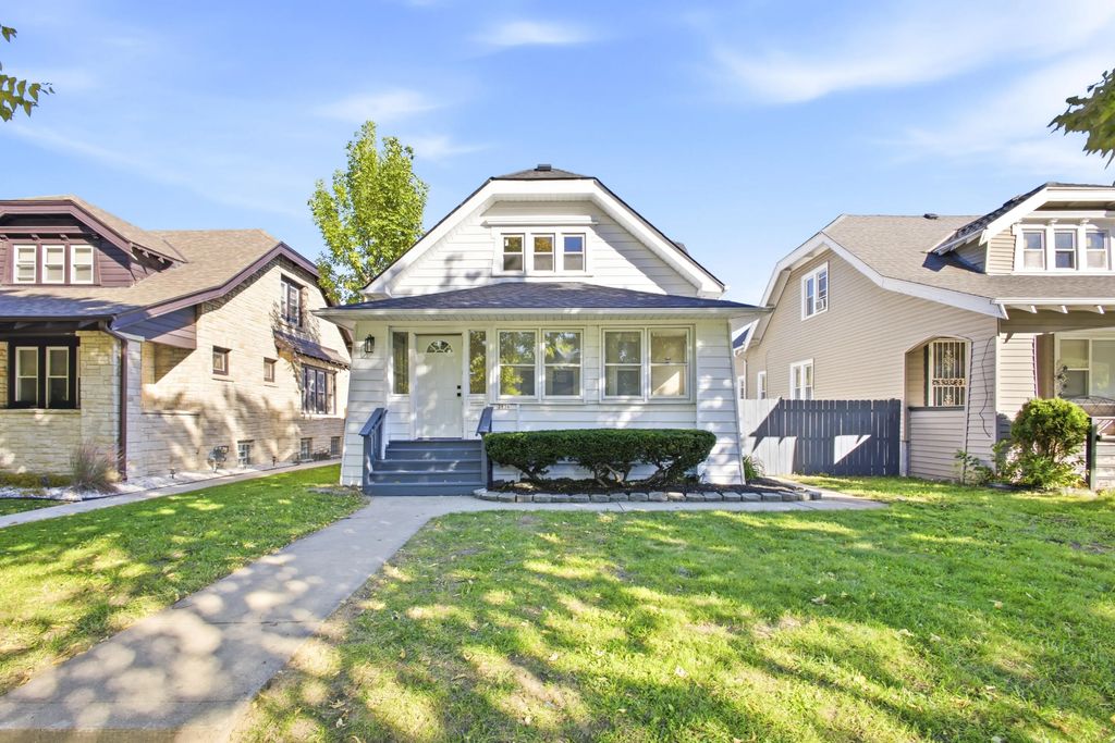 2836 N 39th St, Milwaukee