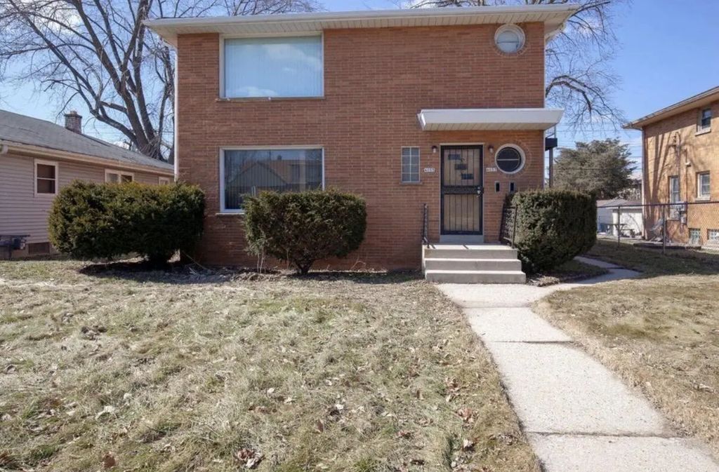 4055 N 68th St 4057, Milwaukee