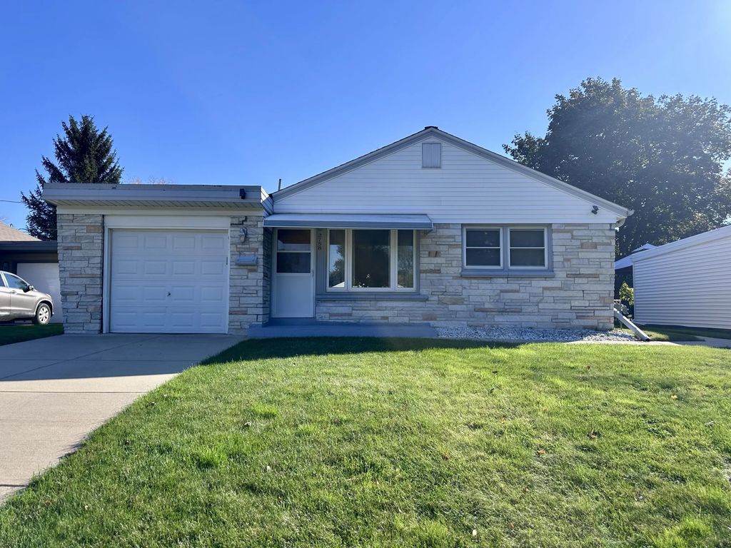 2758 S 58th St, Milwaukee