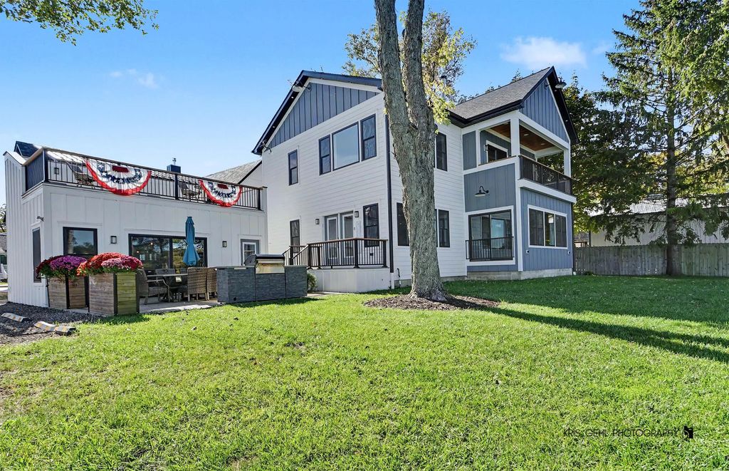 4137 Bennett St, Delavan