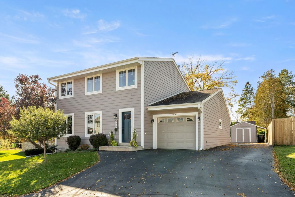 5614 E Peninsula Dr Dr, Waterford