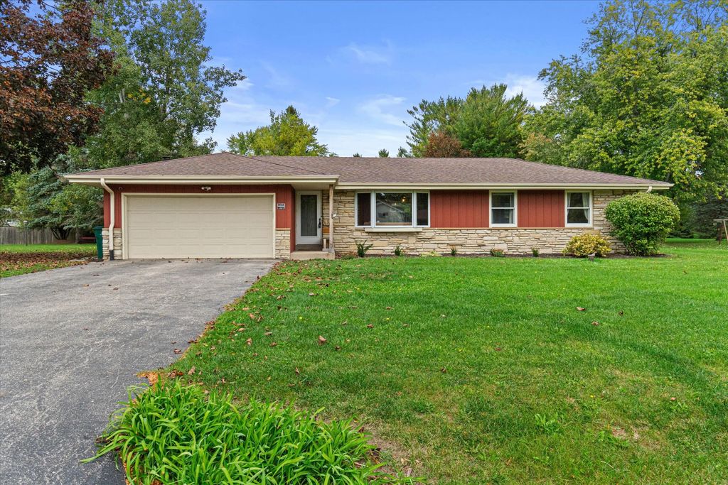 W164n9706 Water St, Germantown
