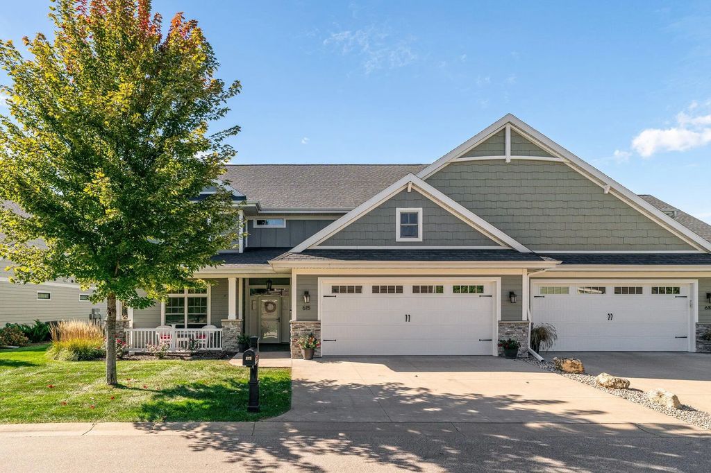 615 Pettibone Pointe Way, La Crosse