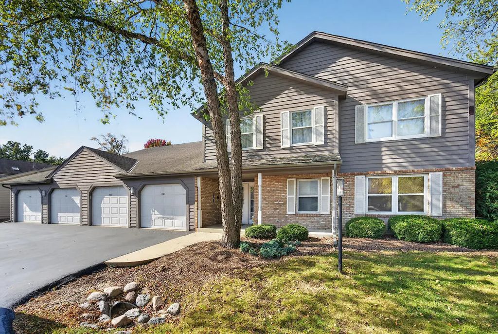 941 Crestwood Dr, Burlington