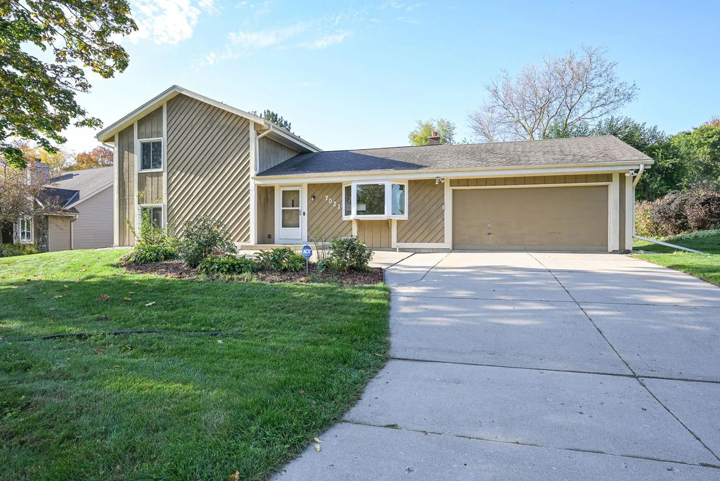 7021 W Southview Dr, Franklin