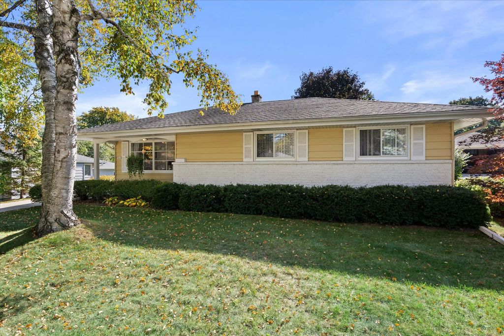 7213 Devonshire Ave, Greendale