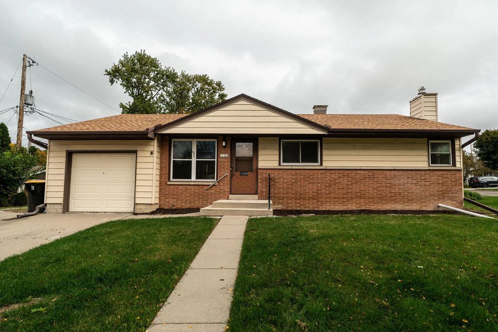 11406 W Park Hill Ave, Wauwatosa